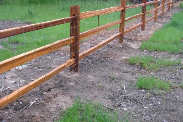 wood-fence-installation-021-2